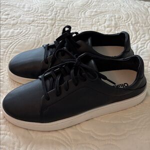 OluKai Pehuea Lī ‘Ili Black Women's Shoes- NWOT